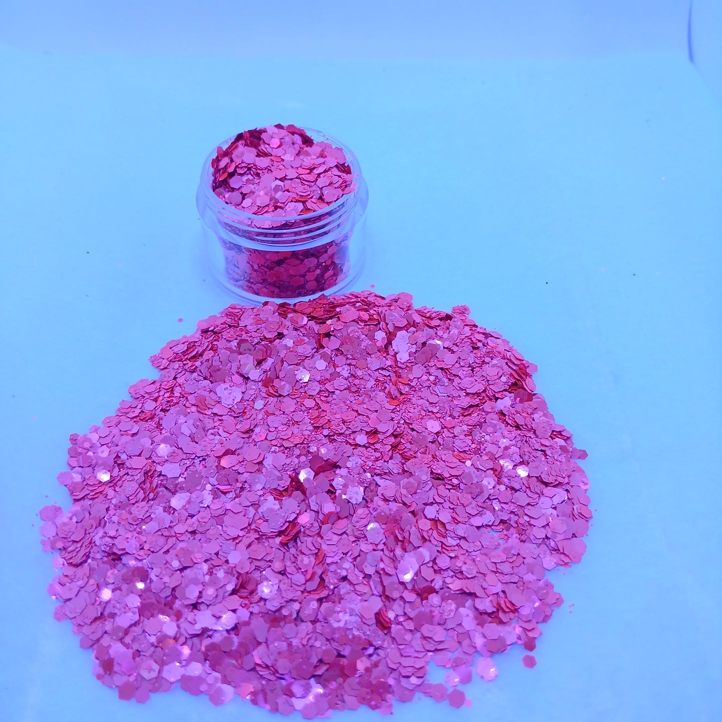 Razzleberry – UV Color-Changing Glitter