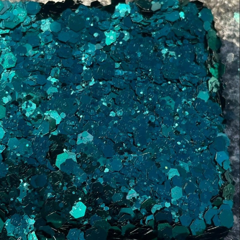 Forest Pine Dark Green Metallic Chunky Glitter – Nature-Inspired Glitter