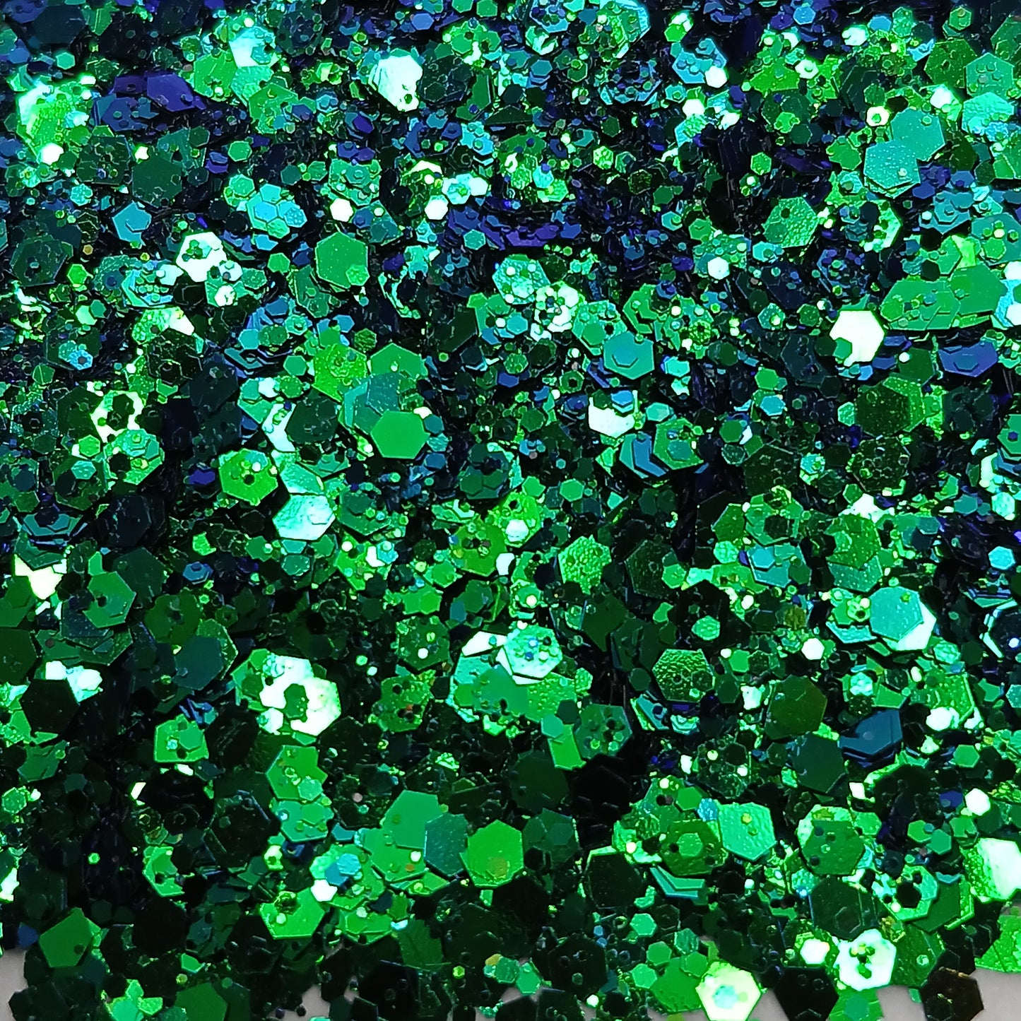 Tranquil Tide Chameleon Glitter – Green to Blue Shift Glitter Mix