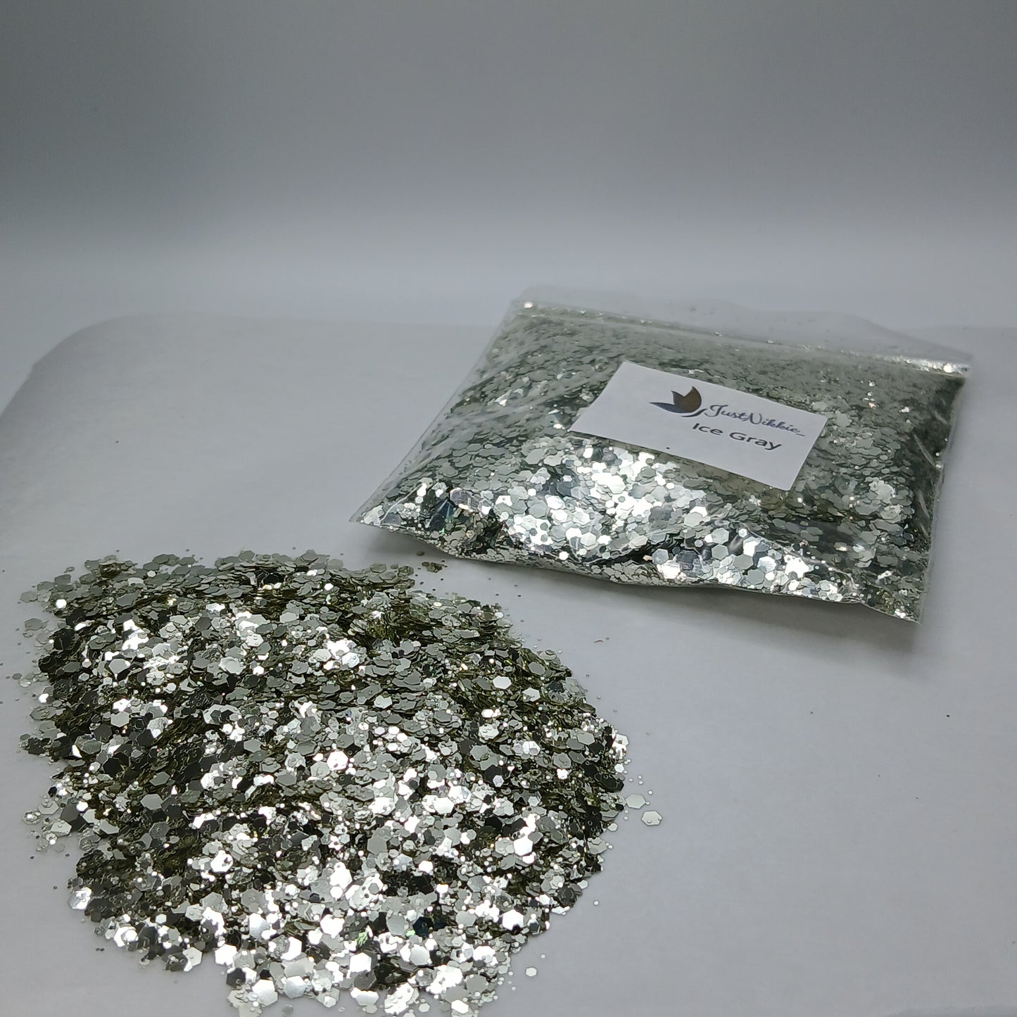 Ice Gray Metallic Chunky Glitter