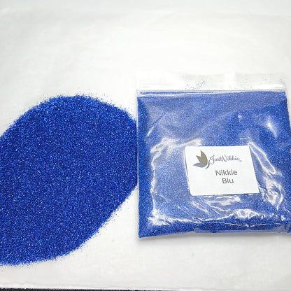 Nikkie Blu Holographic Glitter – Captivating Dark Blue Extra Fine Glitter