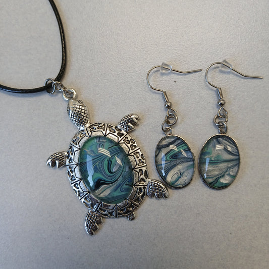 Turtle Pendant Necklace & Earrings Set