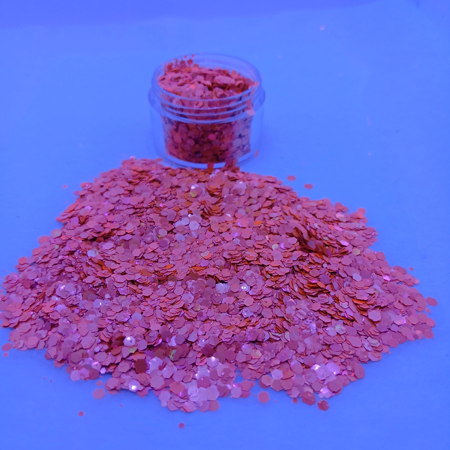 Peach, Please  – UV Color-Changing Glitter