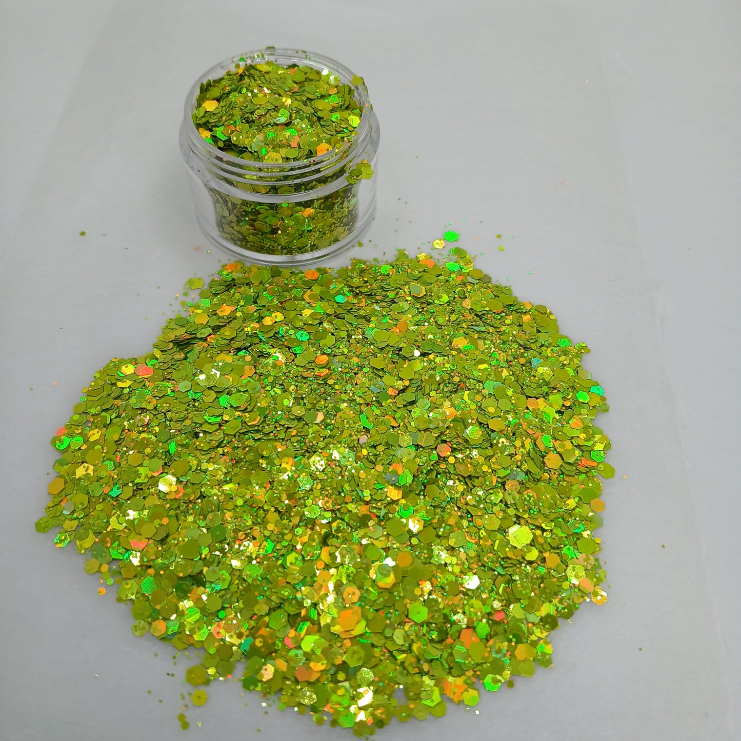 Pickle Me Sparkly – UV Color-Changing Glitter