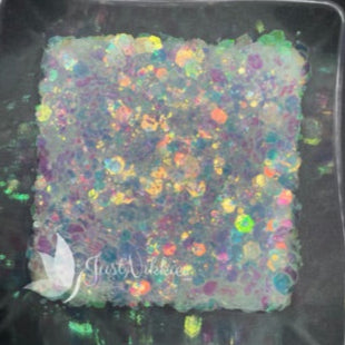 White Christmas Iridescent Glitter – Ethereal White with Blue and Pink Hues